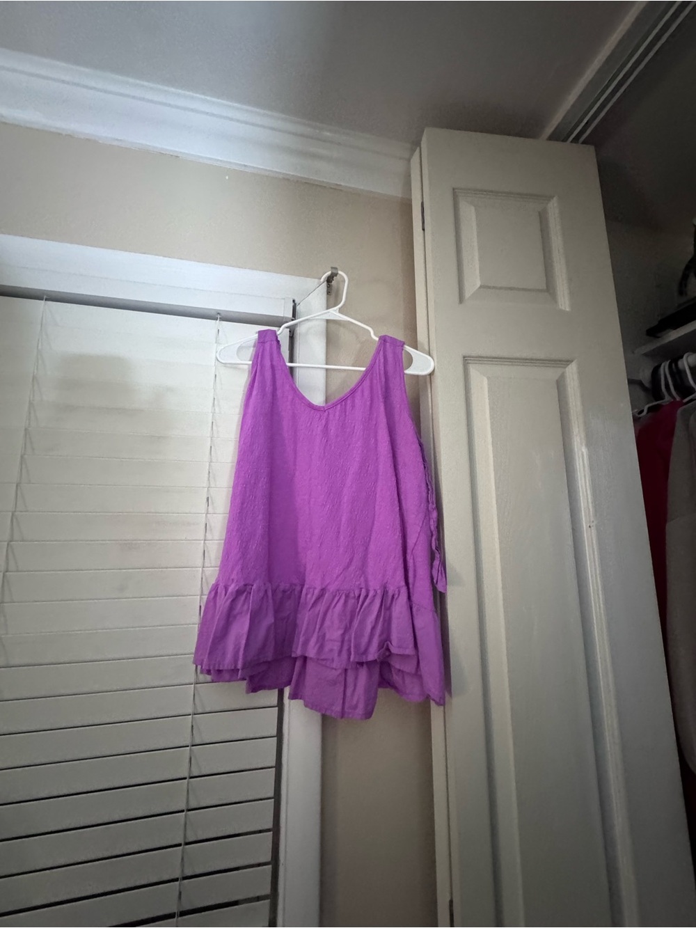 Purple Ruffle-Hem Women's Tank Top